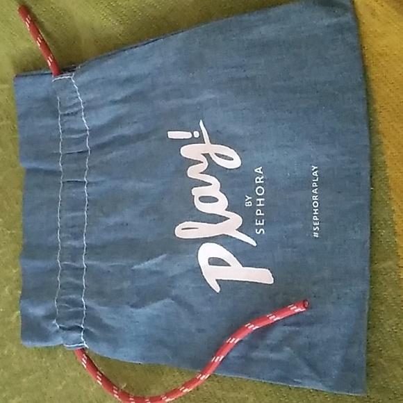 Sephora Play Drawstring Bags (Set of 8) - Picture 9 of 14